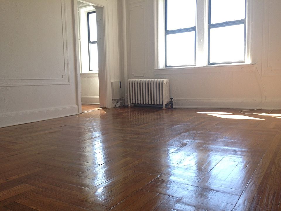 1st image of 260 Gates Ave #22