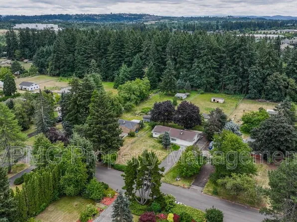 19419 NE 11th St, Camas, WA 98607