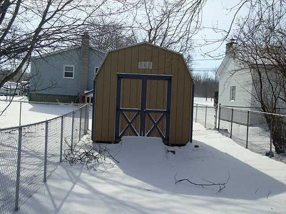 2nd image of 10379 Clifton Dr