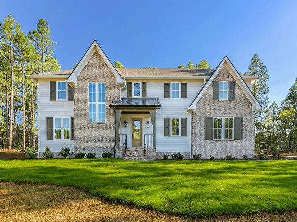 215 Sugar Sand Lane, West End, NC 27376