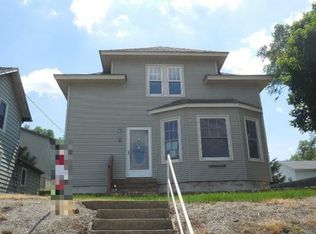 503 Davenport St, Dixon, IA 52745