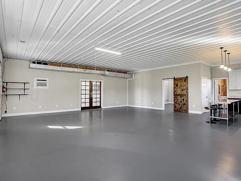 940 W 1090 N — Photo 17