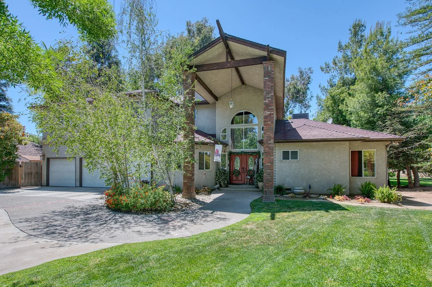 19408 Farallon Rd photo 1