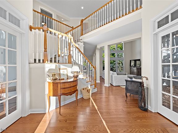 3rd image of 7922 Windridge Dr