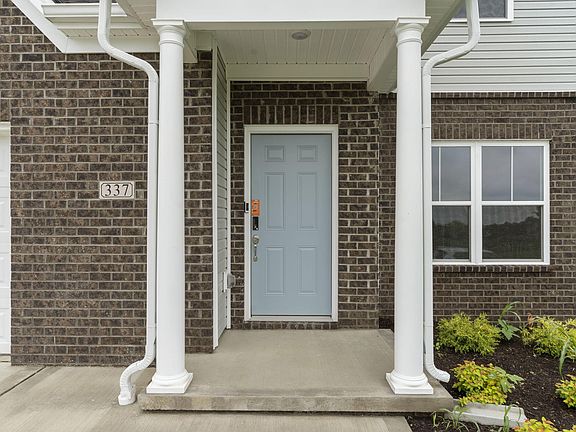 4th image of 337 Friendly Ave
