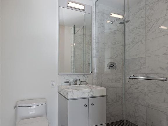 5th image of 460 W 42nd St Ph 4A