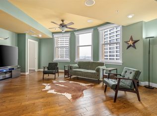 411 W 7th St APT 806, Fort Worth, TX 76102