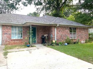 705 Tabb St, Mount Pleasant, TX 75455