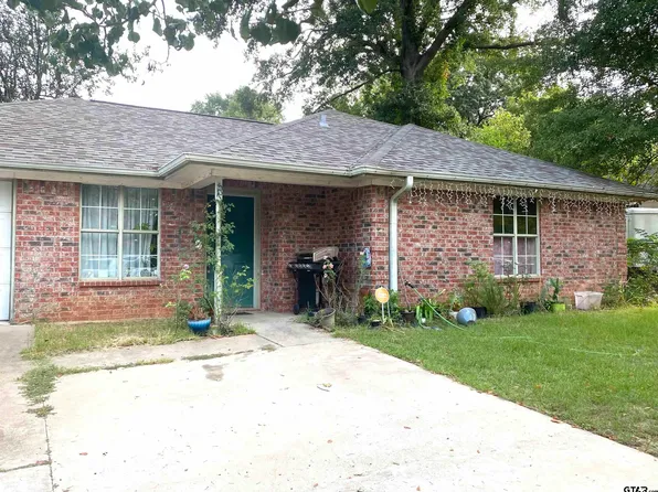 705 Tabb St, Mount Pleasant, TX 75455