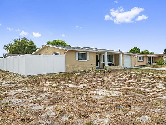3rd image of 3619 QUINTEN DRIVE