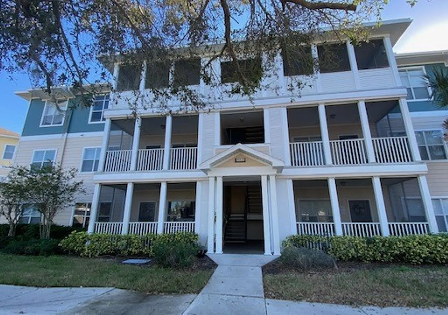 2 Bed 2 Bath 2nd Floor Condo (Palms of Cortez) — Photo 1