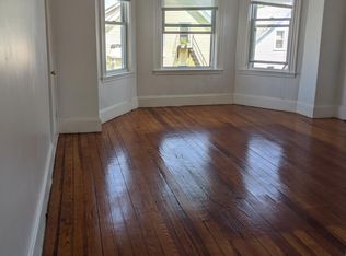 146 Holly St #3, New Bedford, MA 02746