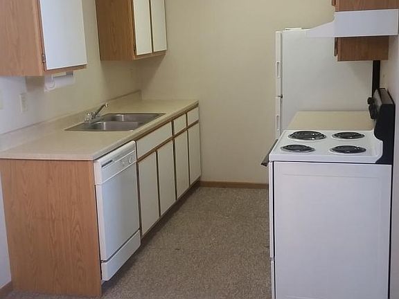 2nd image of 663 Faidley Pl APT 5