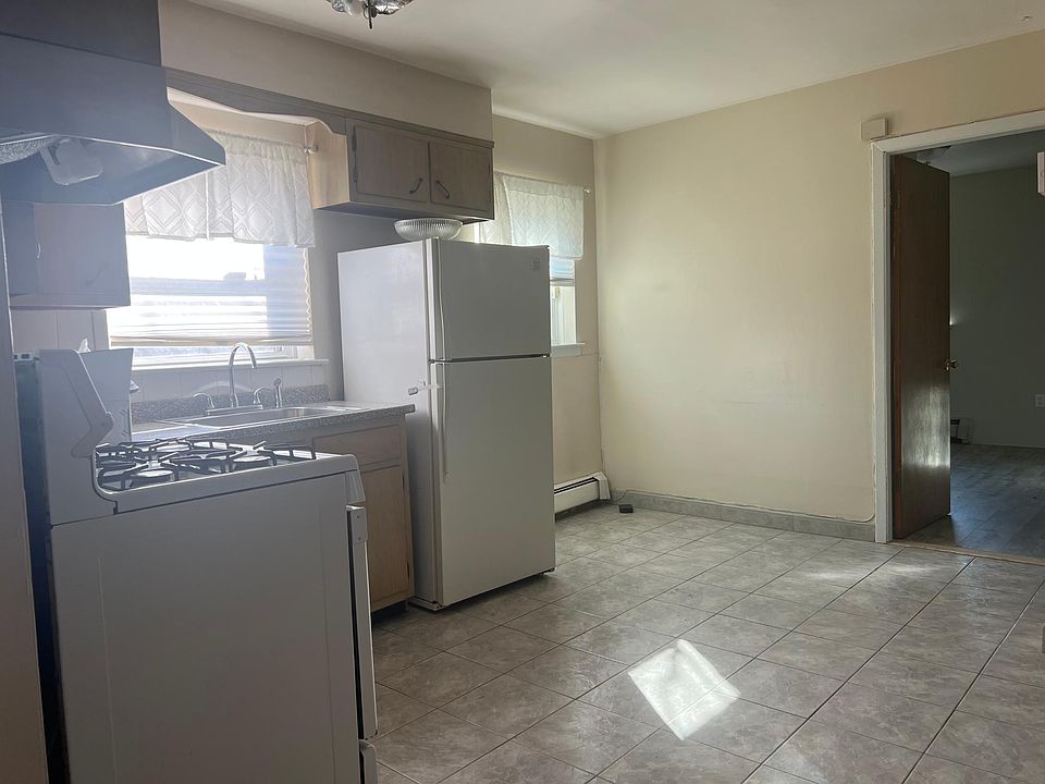 1st image of 80 Bay 35th St #1