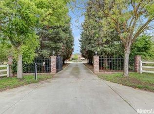 7600 McHenry Ave, Modesto, CA 95356