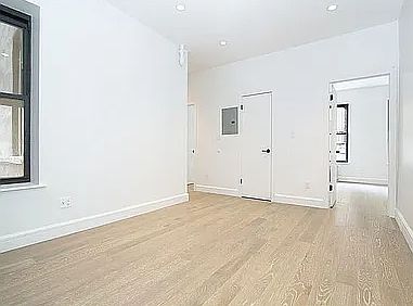 2nd image of 138 Ludlow St #4A