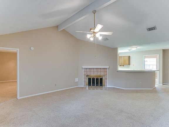 5th image of 4902 Pleasant Plains Dr