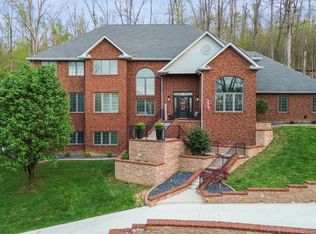 1357 Heather Hills Dr, Somerset, KY