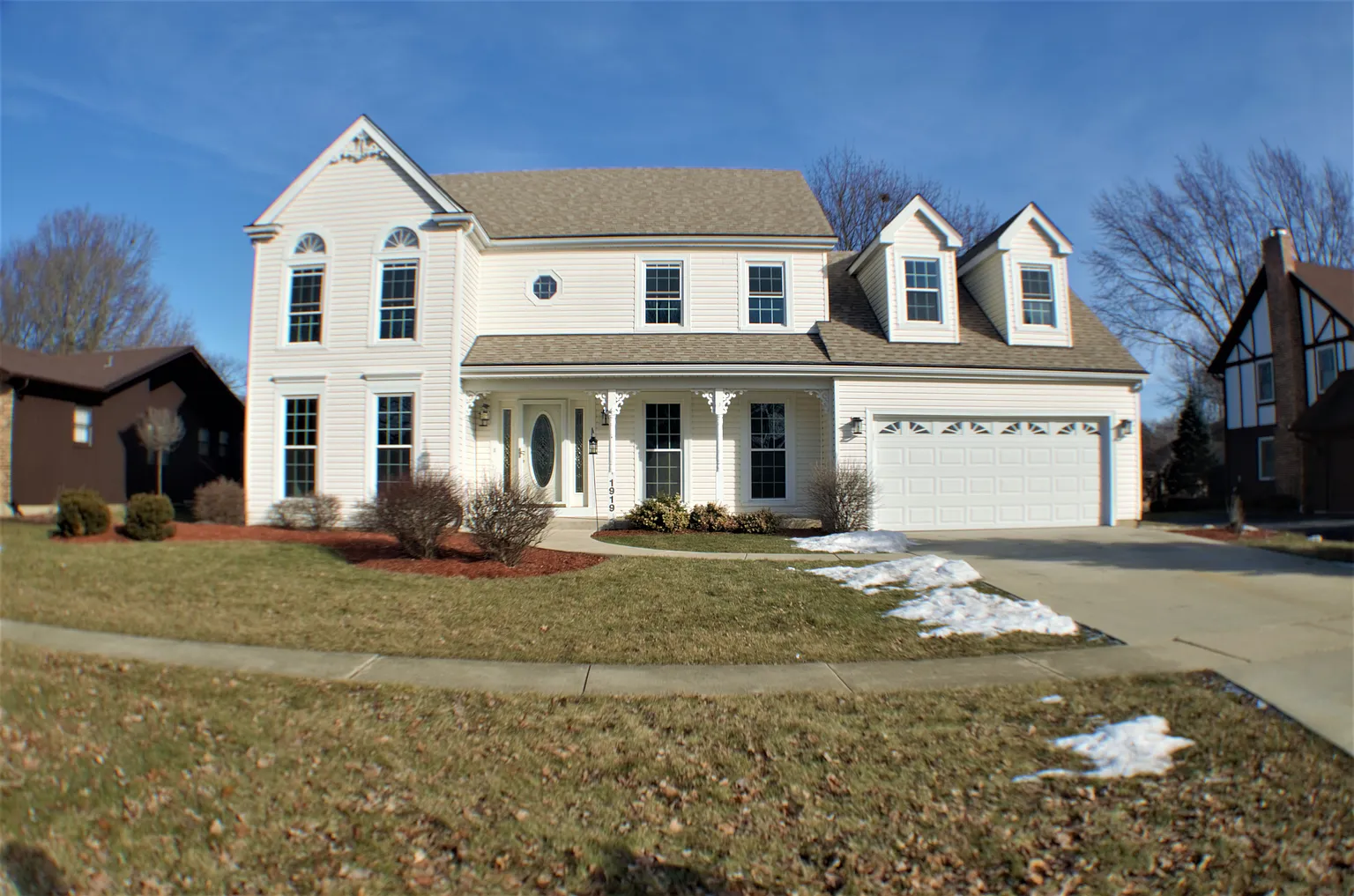 1919 Buckingham Dr photo 1