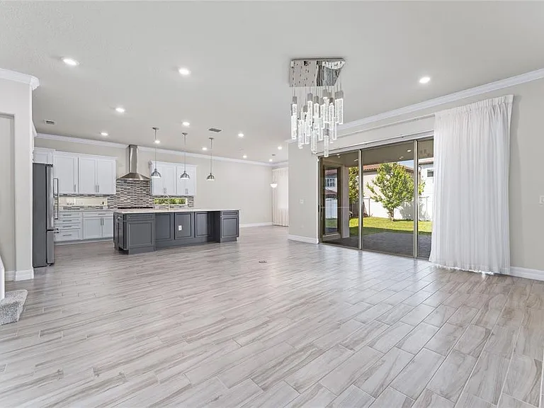 9242 Hanging Vine Ct — Photo 19