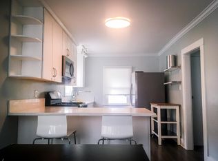 3007 8th Ave, Los Angeles, CA 90018