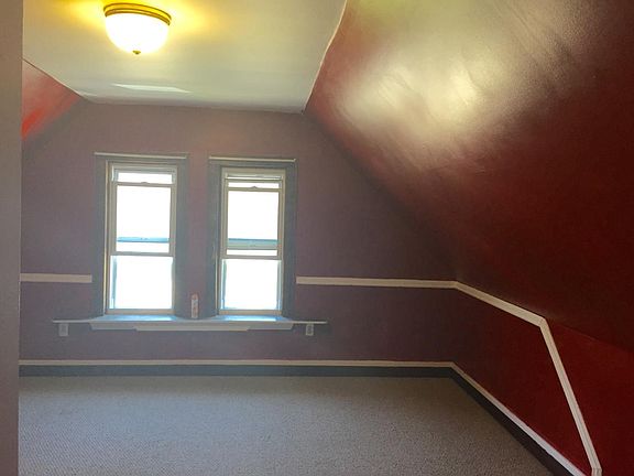 2nd image of 227 Norwood Ave Floor 3