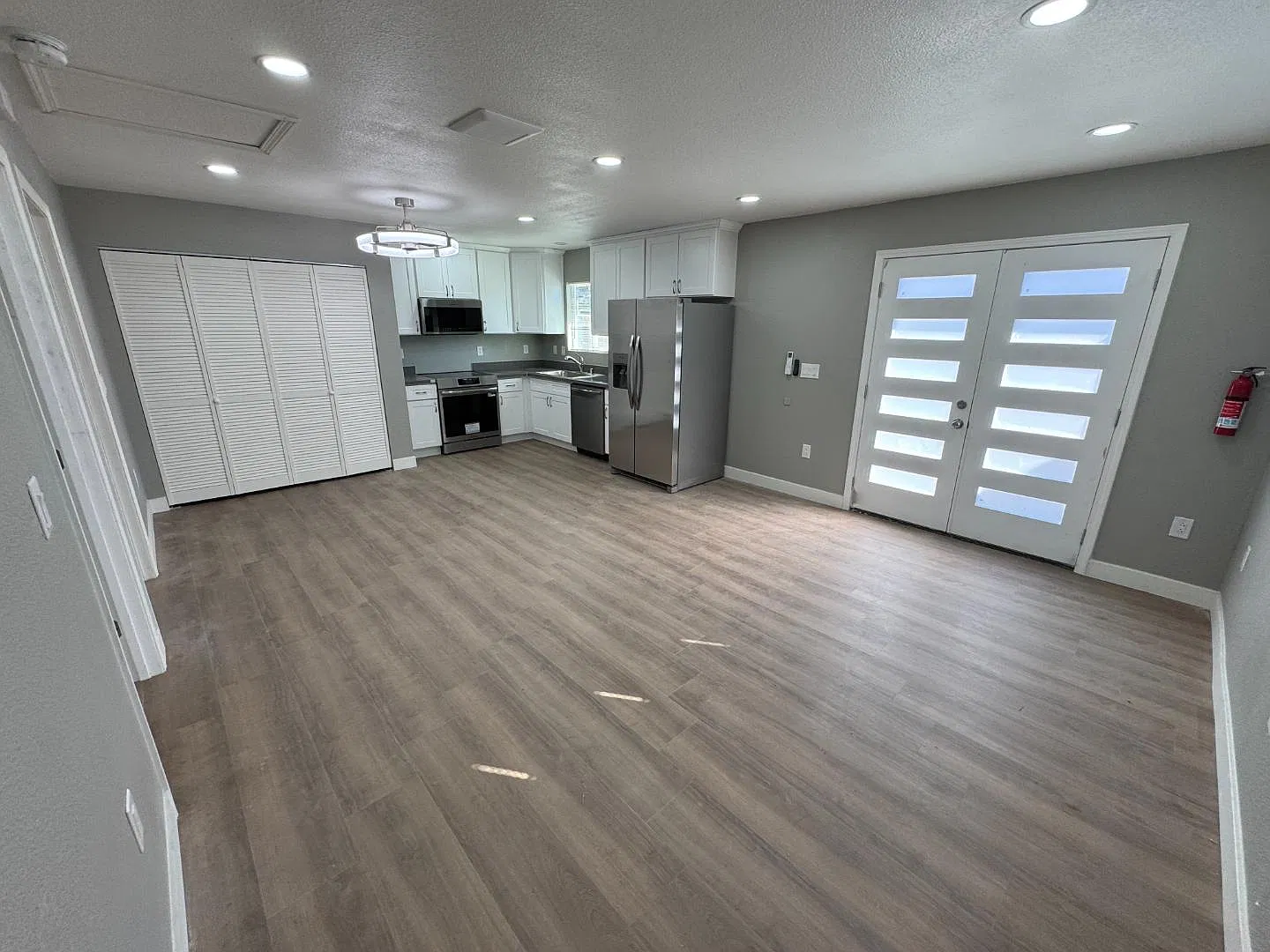 517 Madera Ave Unit 2 — Photo 4