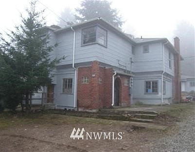 1st image of 133 Marion Avenue N