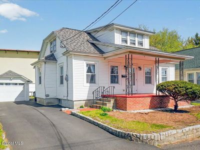 19 Dott Avenue, Albany, NY, 12205