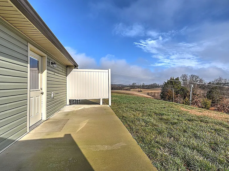 53 Sutter Pl — Photo 22