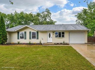 500 Lacy Ave, Streamwood, IL 60107