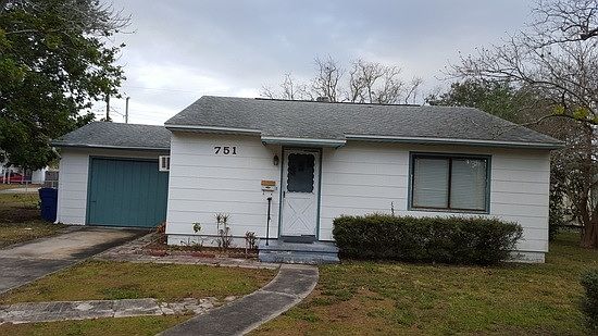 1st image of 751 53rd Ave N