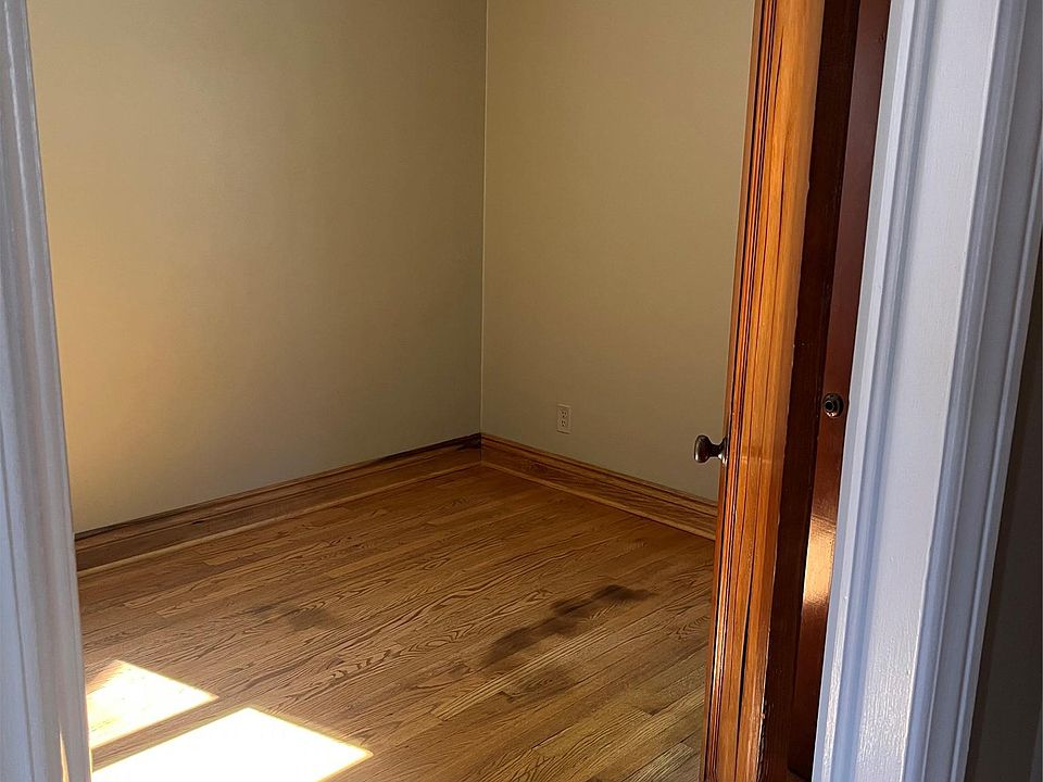 1410 Mayflower Ave, photo 5