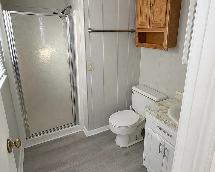 152 Leonard Dr — Photo 5