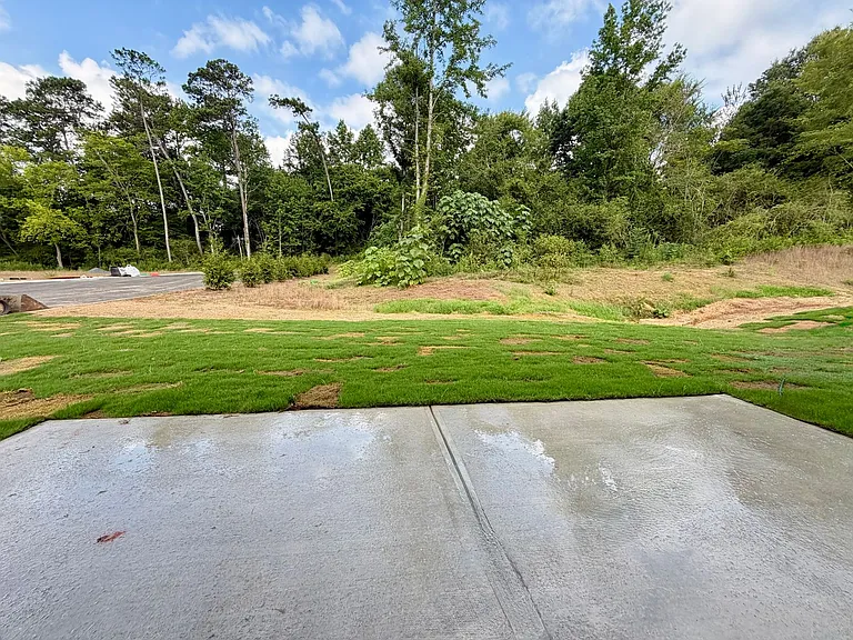 100 Rory Dr — Photo 16