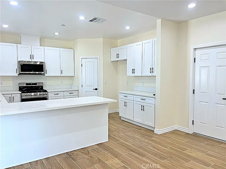 9256 E Avenue R #14-E — Photo 13