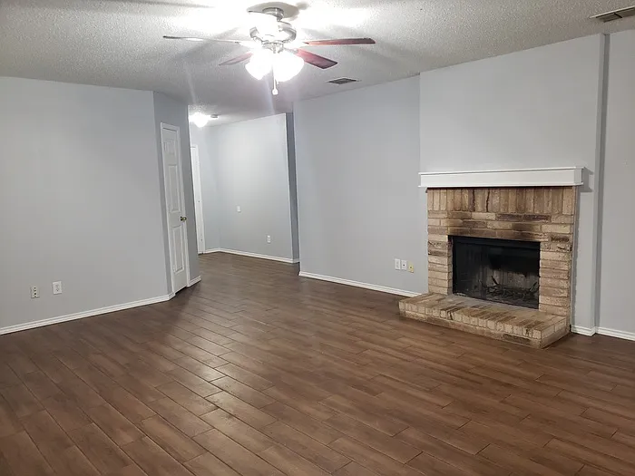 1909 Ramada Trl — Photo 5