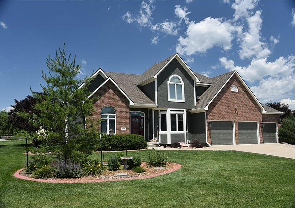 1st image of 15108 Lake Side Dr