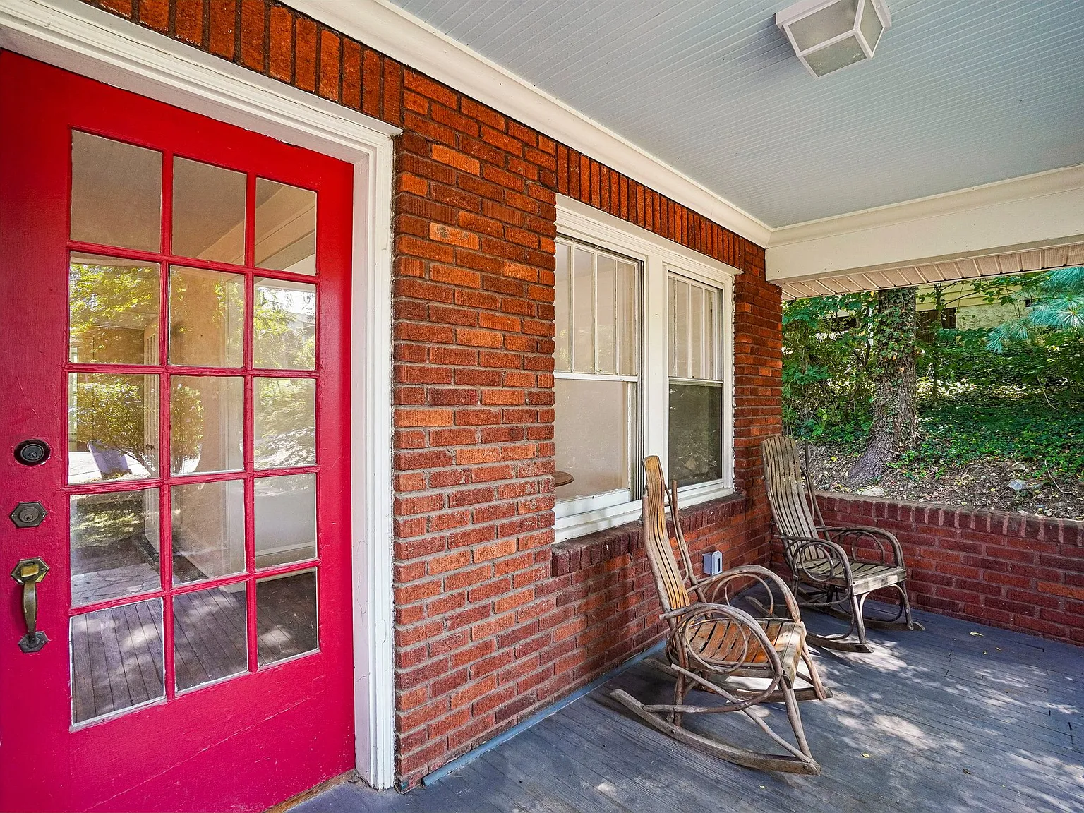 2 bed, 976 sqft, $2,100 — Photo 4
