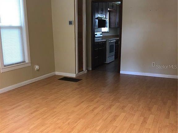 3rd image of 2602 Hancock St