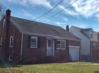 69 Elmwood Ter, Linden, NJ 07036
