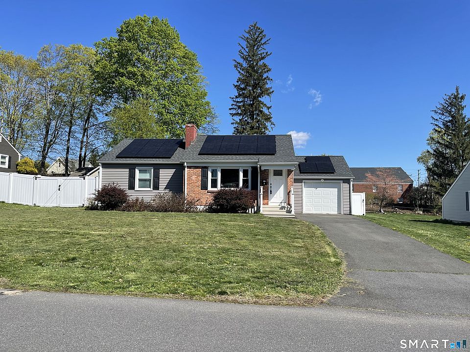1st image of 7 Hillscrest Road