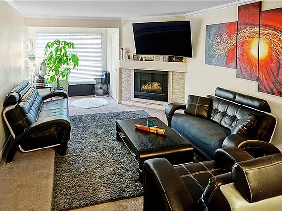 5th image of 5515 Canoga Ave APT 224