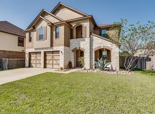 313 Briarwood Dr, Leander, TX 78641