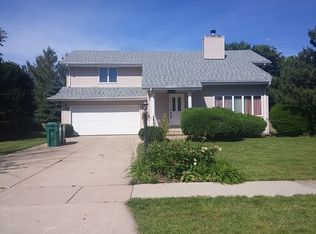 22839 S Kathey Dr, Channahon, IL 60410