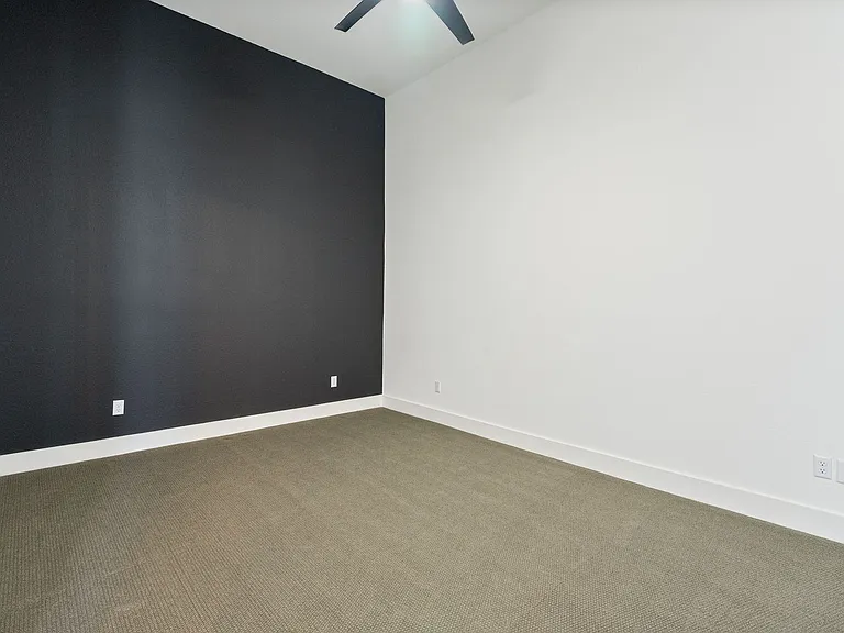 121 Running Bird Rd — Photo 10
