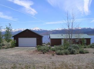 303 Lakeside Dr, Bridgeport, CA 93517