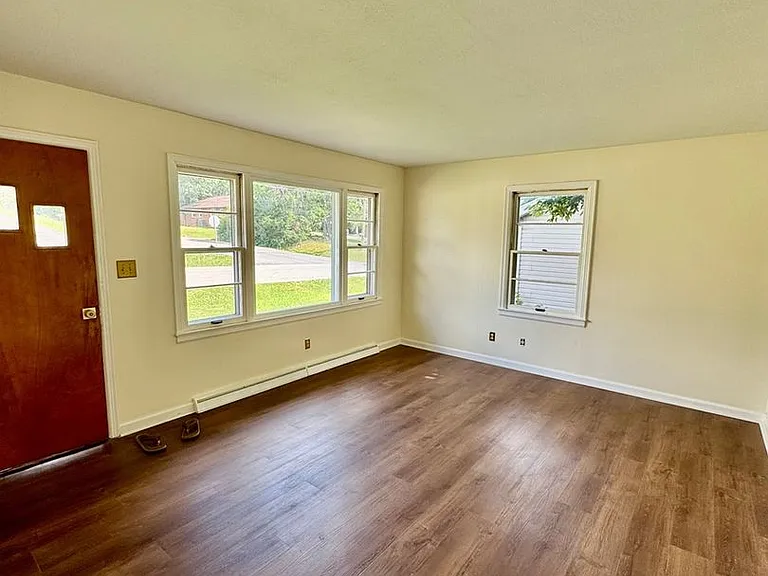 604 N Mantle Ave — Photo 15
