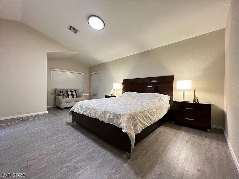 8109 Greenbush Dr — Photo 13