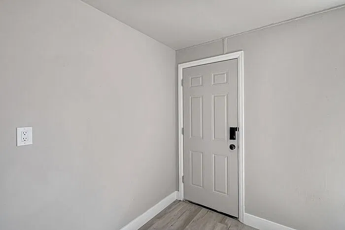 1 bed, 1.0 bath, 291 sqft, $1,100 — Photo 4